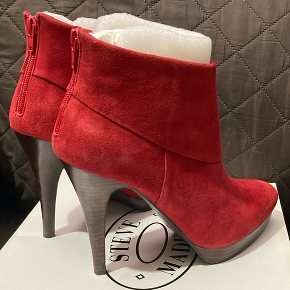 Vintage Y2K Steve Madden Trishia Red Suede Stiletto Ankle Boots - Picture 3 of 9